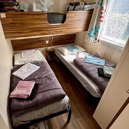 Campsite Le Chant Des Vagues Mobile-home 1 A 6 Personnes 2 2 Salles D Eau Le Portel